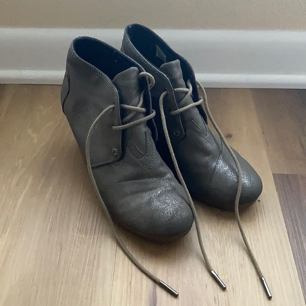TOMS Grey/Silver Wedge Boots